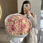 Букет із піоновидних ароматних троянд - Freesia