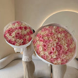 Букет із піоновидних ароматних троянд - Freesia