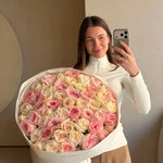 Букет із піоновидних ароматних троянд - Freesia