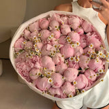 Букет L из розовых пионов и танацетума
